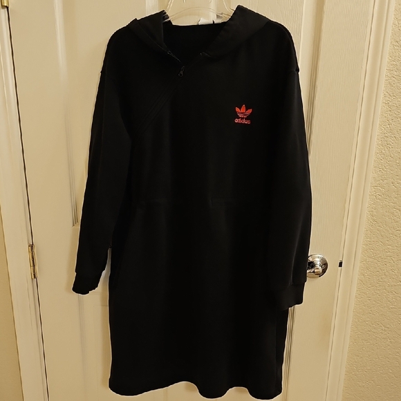 ❤️🖤❤️Adidas Chinese Lunar New Year Black Hoodie Dress - Oversized - Picture 2 of 11